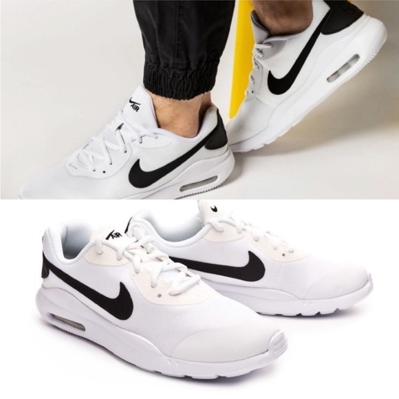 Nike Men’s Air Max Oketo white and black size 8 EUC - Picture 1 of 11
